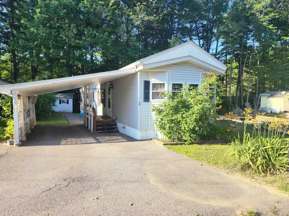 9 Sargent Place #36, Gilford, NH 03249