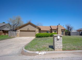 8205 NW 121st St, Oklahoma City, OK 73162