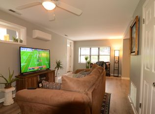 2039 N Wolcott Ave APT 1F, Chicago, IL 60614
