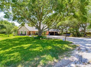 118 Laughlin Rd, Eagle Lake, TX 77434