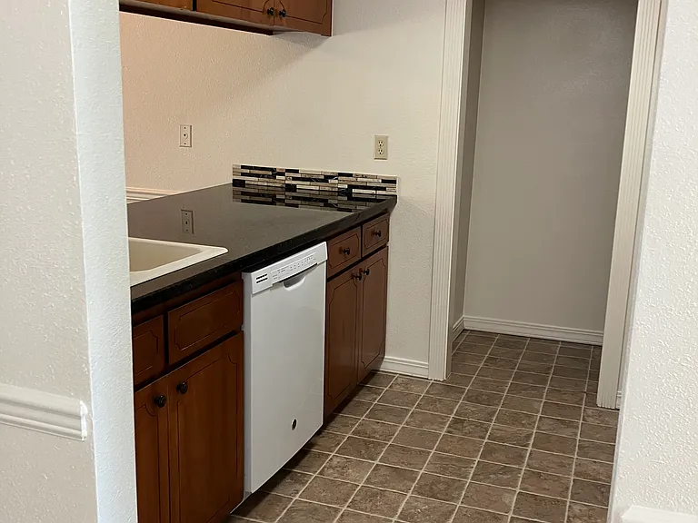 12204 105th Avenue Ct E #C — Photo 5