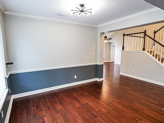 5th image of 3730 Landon Park Dr