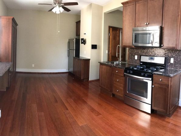 615 W Ferry St APT 3