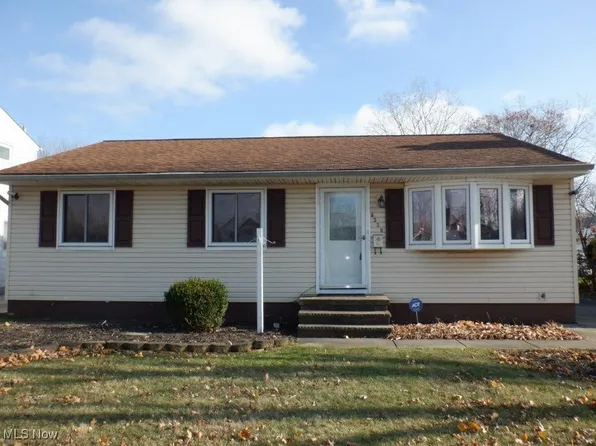 4339 Sky Lane Dr, Cleveland, OH 44109