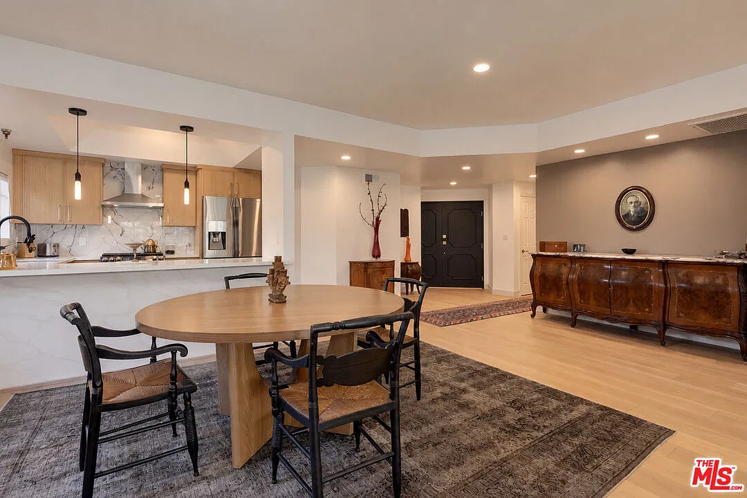 10475 Ashton Ave — Photo 4