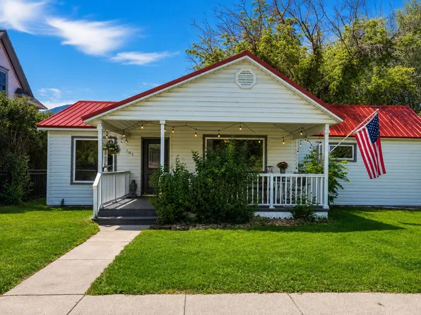 705 N 4th St, Hamilton, MT 59840