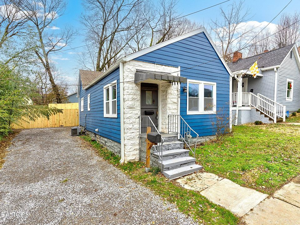 1st image of 226 Leonard Pl