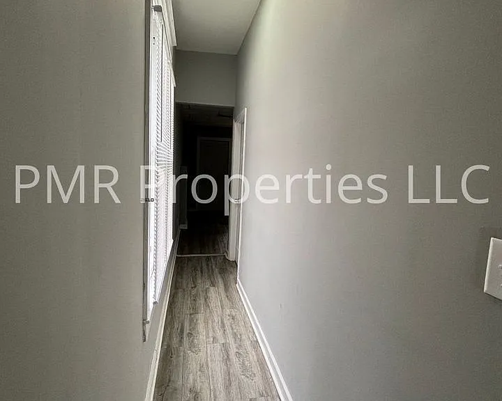 615 E Highland Ave — Photo 9