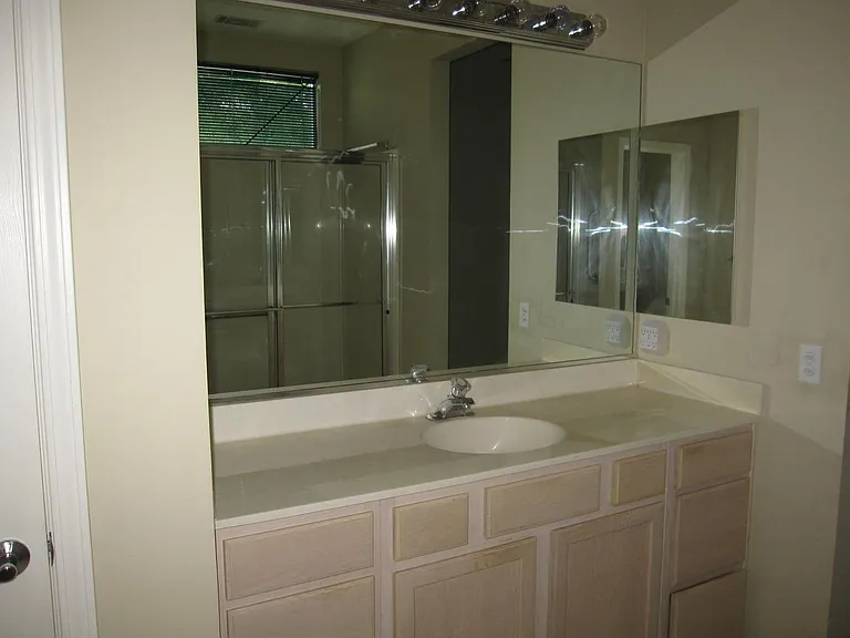 110 Commodore Dupont St — Photo 10