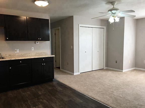 Main floor Open floor plan