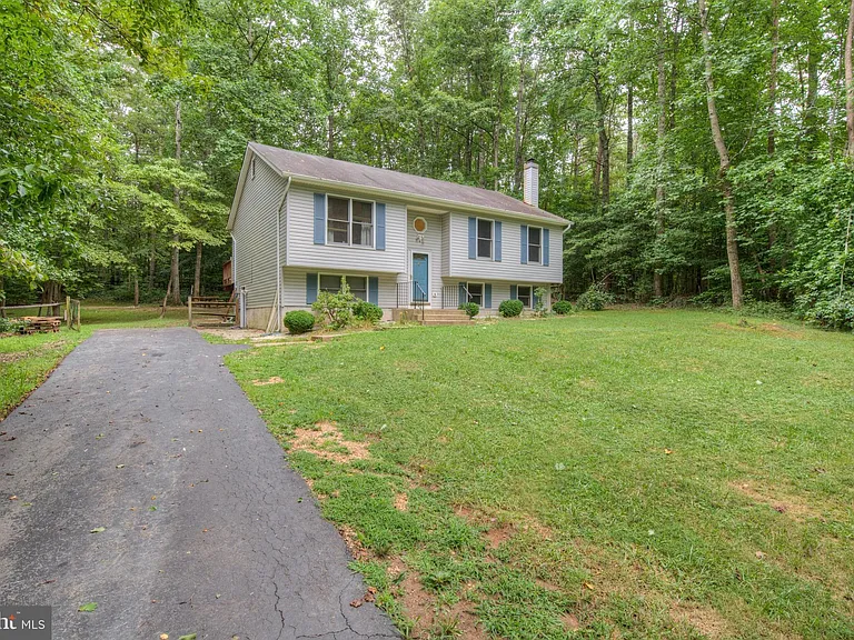 12820 Lake Wilderness Ln — Photo 26