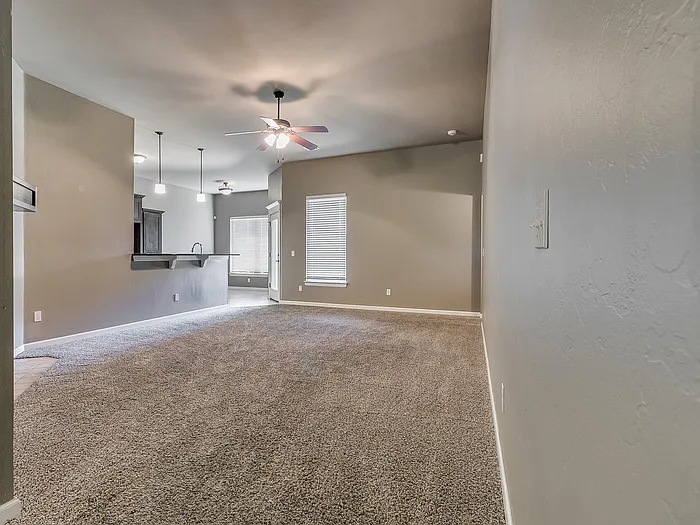 8312 NW 140th St — Photo 30