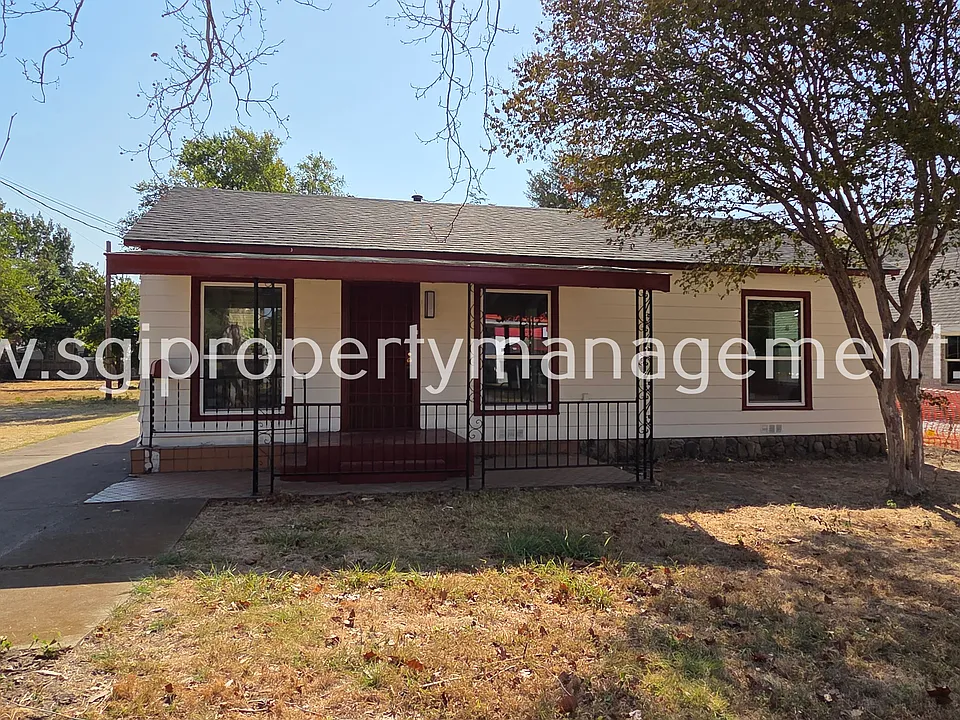 402 S Story Rd