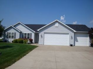 N9457 Evan St, APPLETON, WI 54915