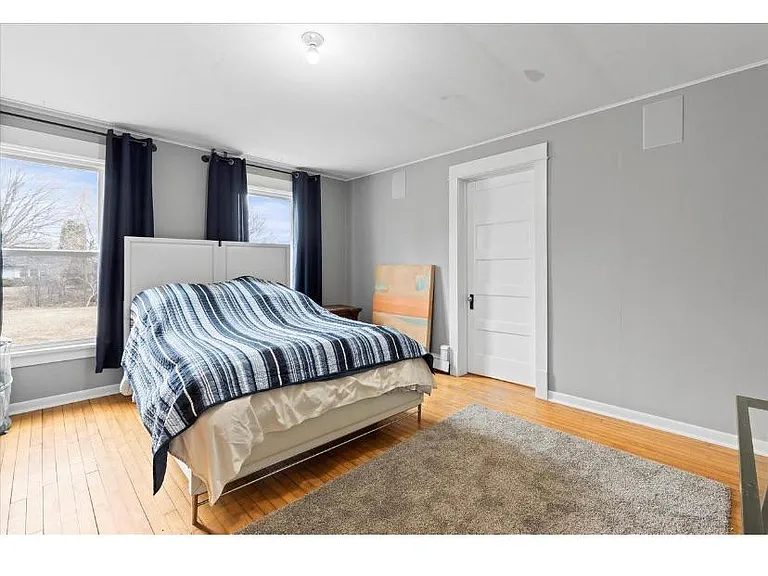 W360N6255 Brown St — Photo 5