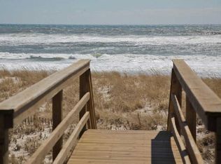 857 Dune Rd, Westhampton Beach, NY 11978