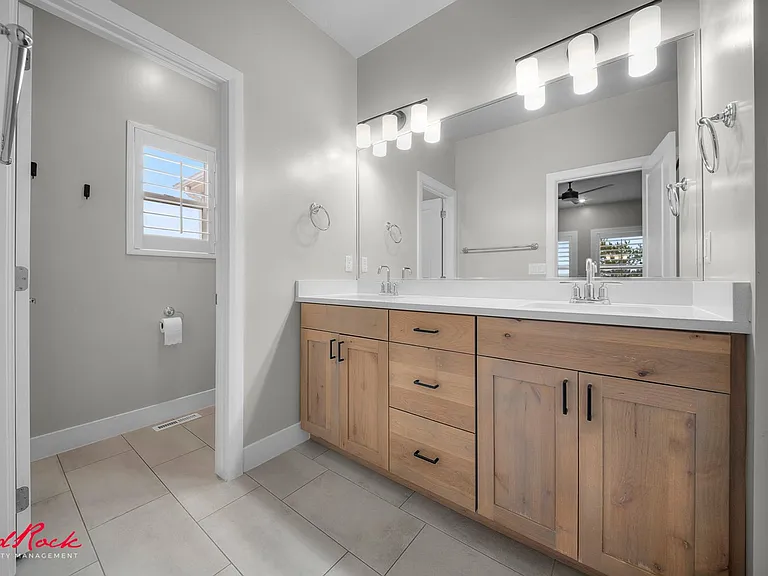 3761 N Native Dancer Dr — Photo 32