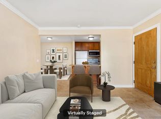 Village Green, Escondido, CA 92026