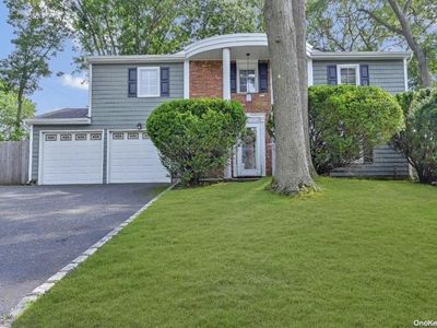 44 Hewes Street, Port Jefferson Station, NY, 11776