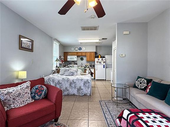 4th image of 526 S Saint Patrick St #A