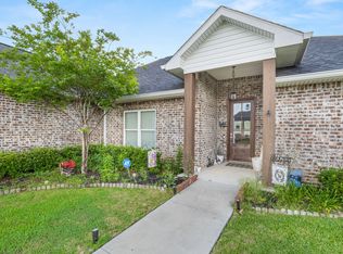 2006 Luke Ln, Deridder, LA 70634