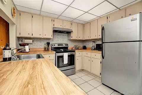 1st image of 9808 Hammocks Blvd