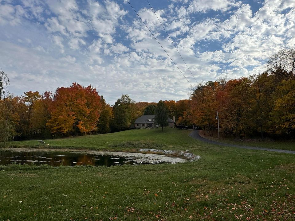 2nd image of 7207 Coonpath Rd NW