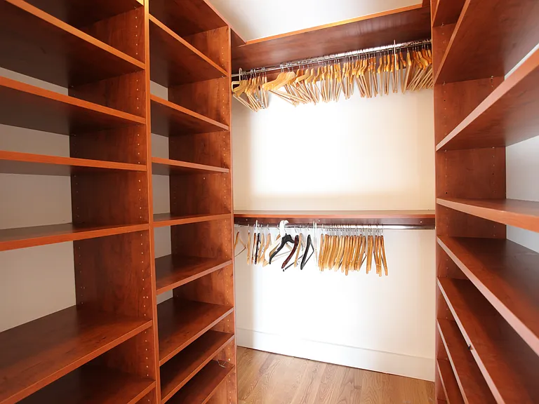 150 S 1st St #3K — Photo 5