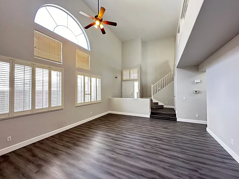 10191 Splendor Ridge Ave — Photo 7