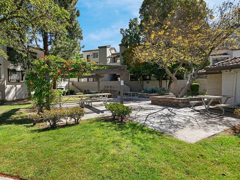 880 E Fremont Ave #207 — Photo 4
