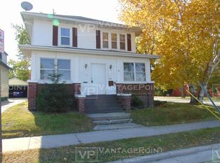 2413 Washington St, Manitowoc, WI 54220
