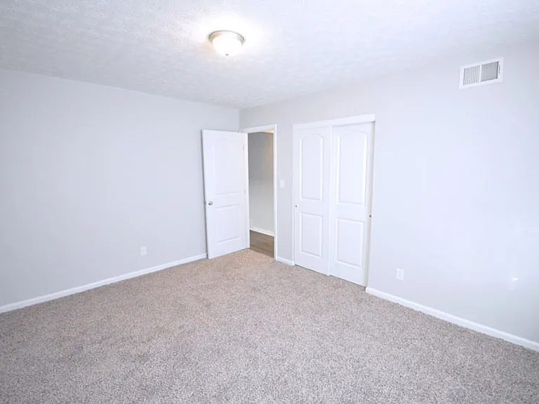 1332 Courtland Ave #D — Photo 12