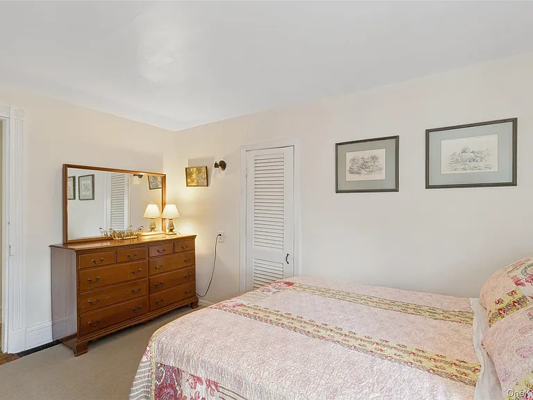 718 Montauk Hwy — Photo 19