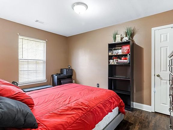 4th image of 47384 Brittani Ln