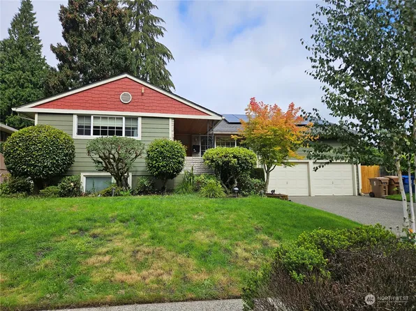 5207 N 9th St, Tacoma, WA 98406