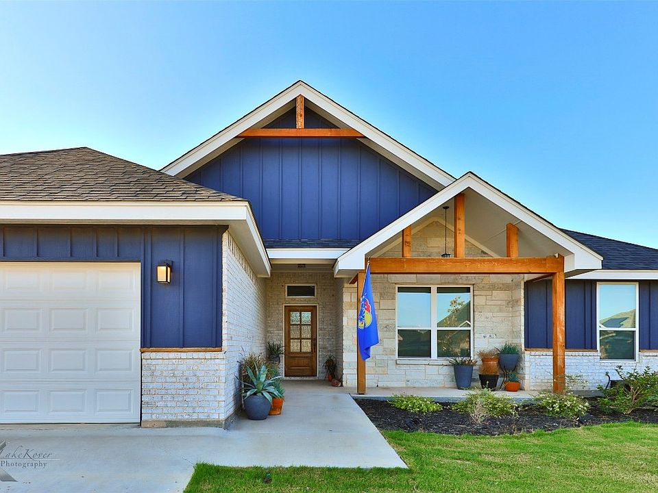 1st image of 341 Blue Lake Dr