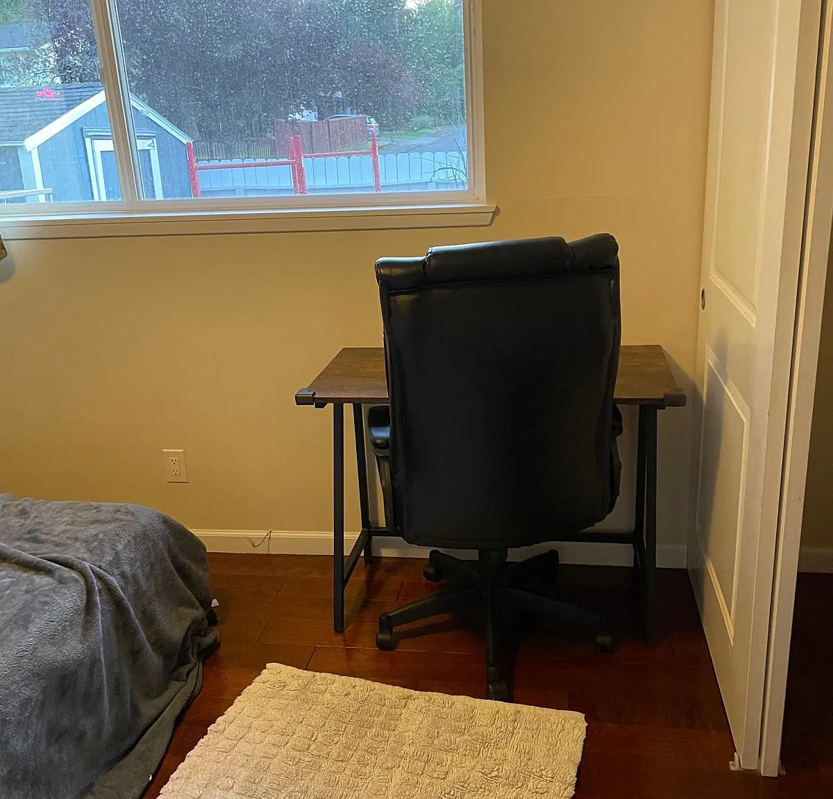 1 bed, 270 sqft, $1,300 — Photo 1