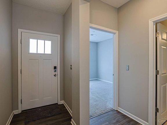 3rd image of 1323 Anacapa Ct