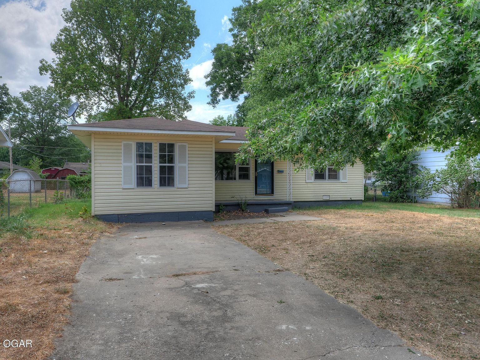 818 Melody Ln, Neosho, MO 64850 Zillow