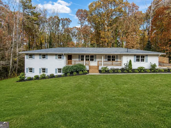 4956 Mountclaire Rd, Stone Mountain, GA 30087