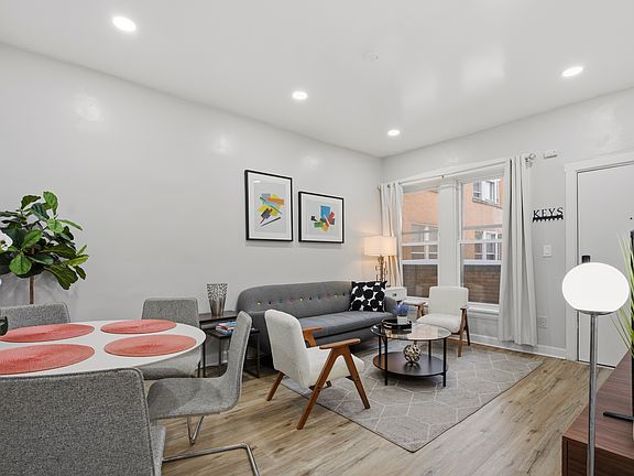 5th image of 357 E 55th Pl #2R