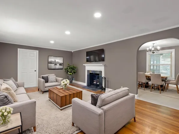 1310 Labrea Dr, Chattanooga, TN 37421