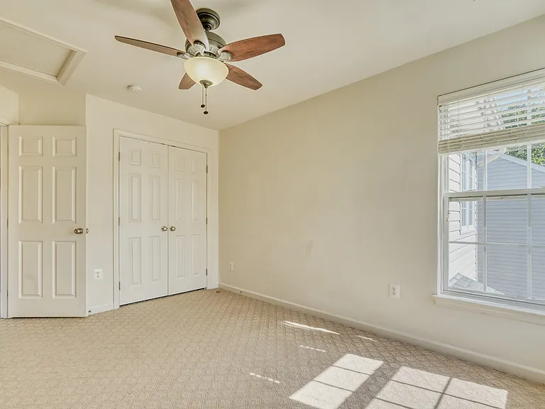 42245 Sweet Ct — Photo 40