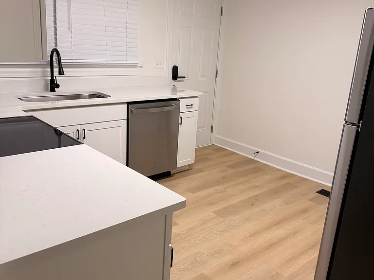 1608 W Blue Ridge Dr #1608 — Photo 8