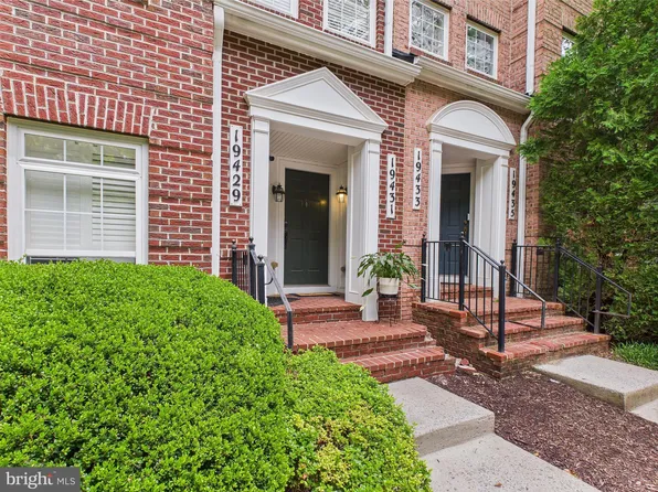 19431 Dover Cliffs Cir Unit 19431, Germantown, MD 20874