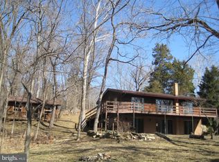 3355 Calmes Neck Ln, Boyce, VA 22620