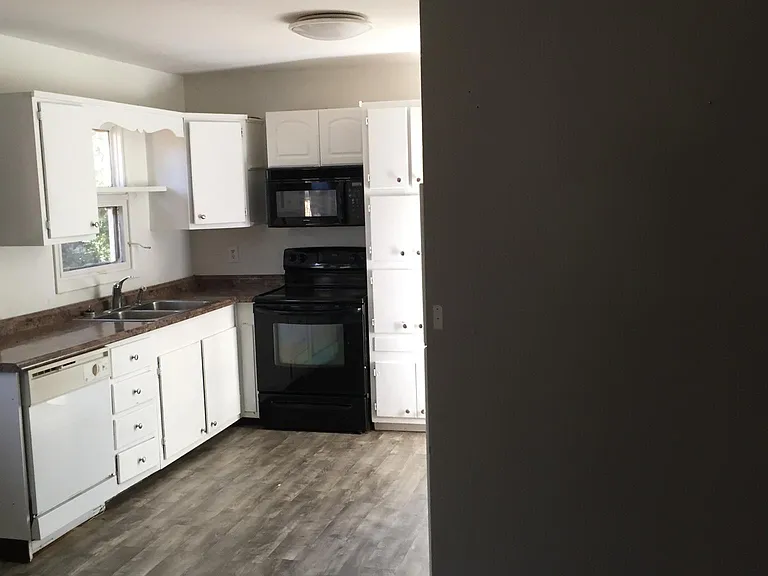 203 Oriole Rd — Photo 5