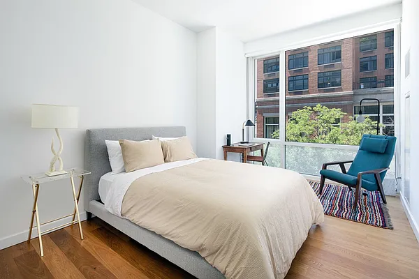 Sold by Compass | media 23