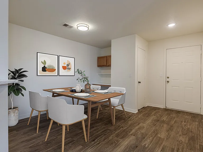 Buffalo Run Apartments — Photo 20