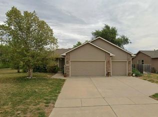 6840 N Wendell St, Wichita, KS 67219